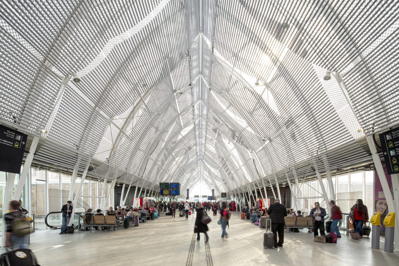 M28 s’expose en gare